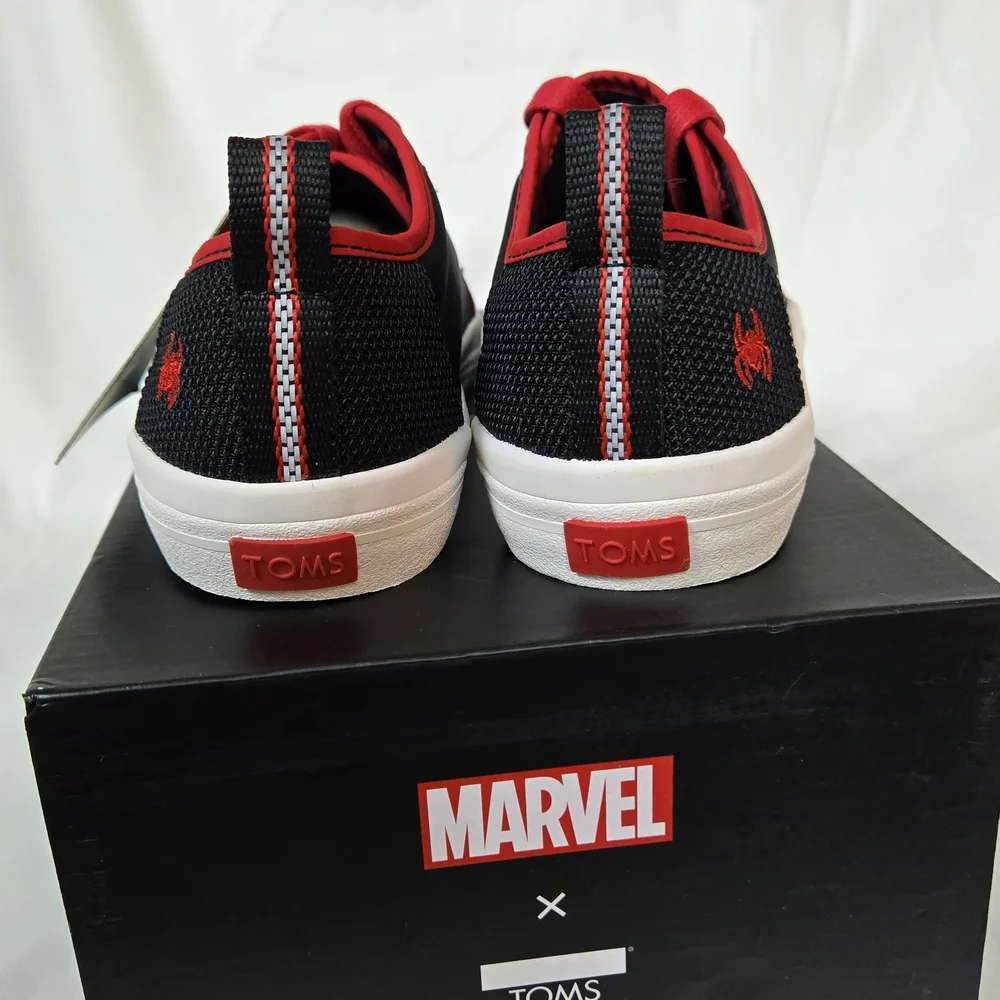 Marvel x TOMS Carlito Miles Morales Black Red Spiderman Nylon Sneakers NIB 4Y‎